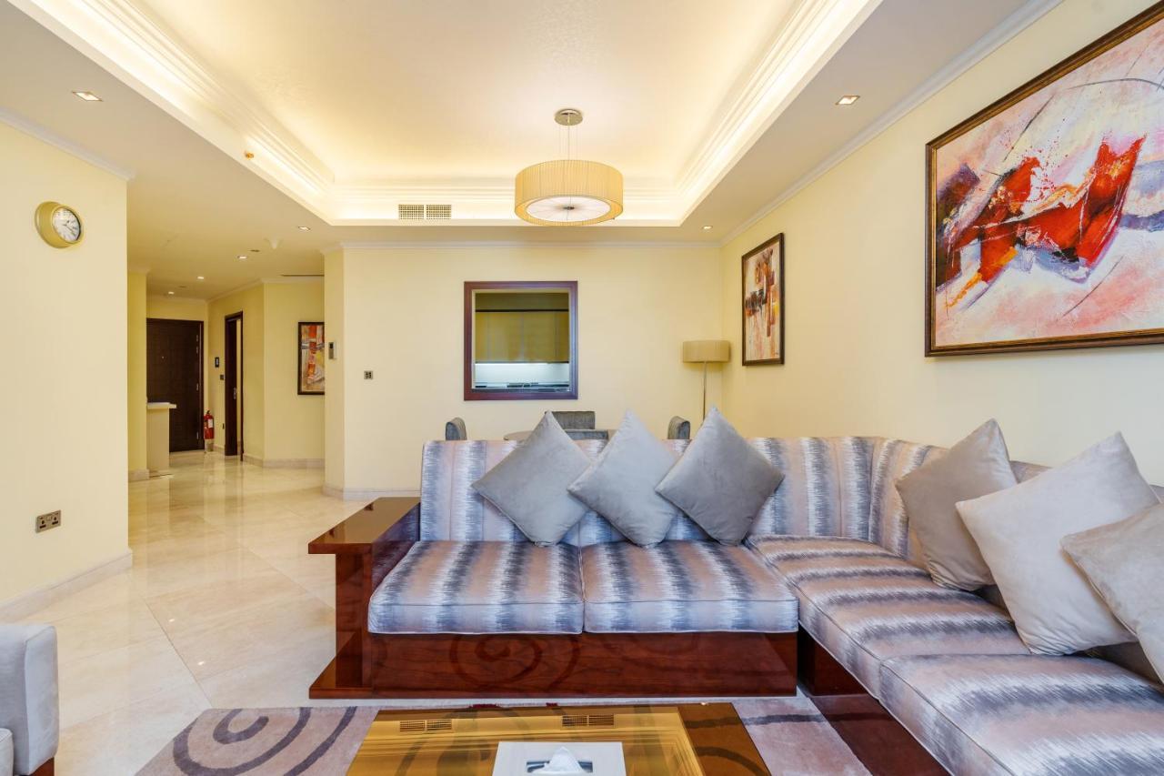Royal Club By Rvhr, Grandeur Residence Crescent Palm Jumeirah Дубай Экстерьер фото
